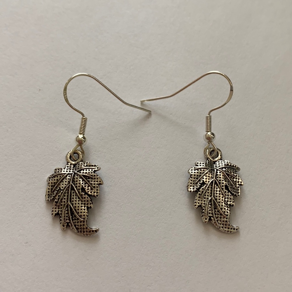 Cute Grape Leaves